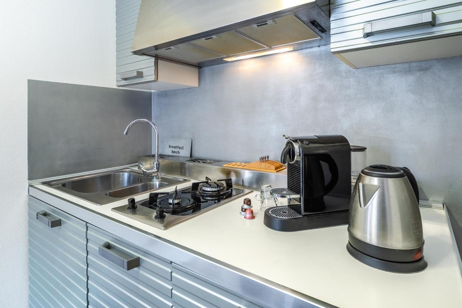 Strepitoso Loft Con Vista Duomo Apartment Alba  Exterior photo